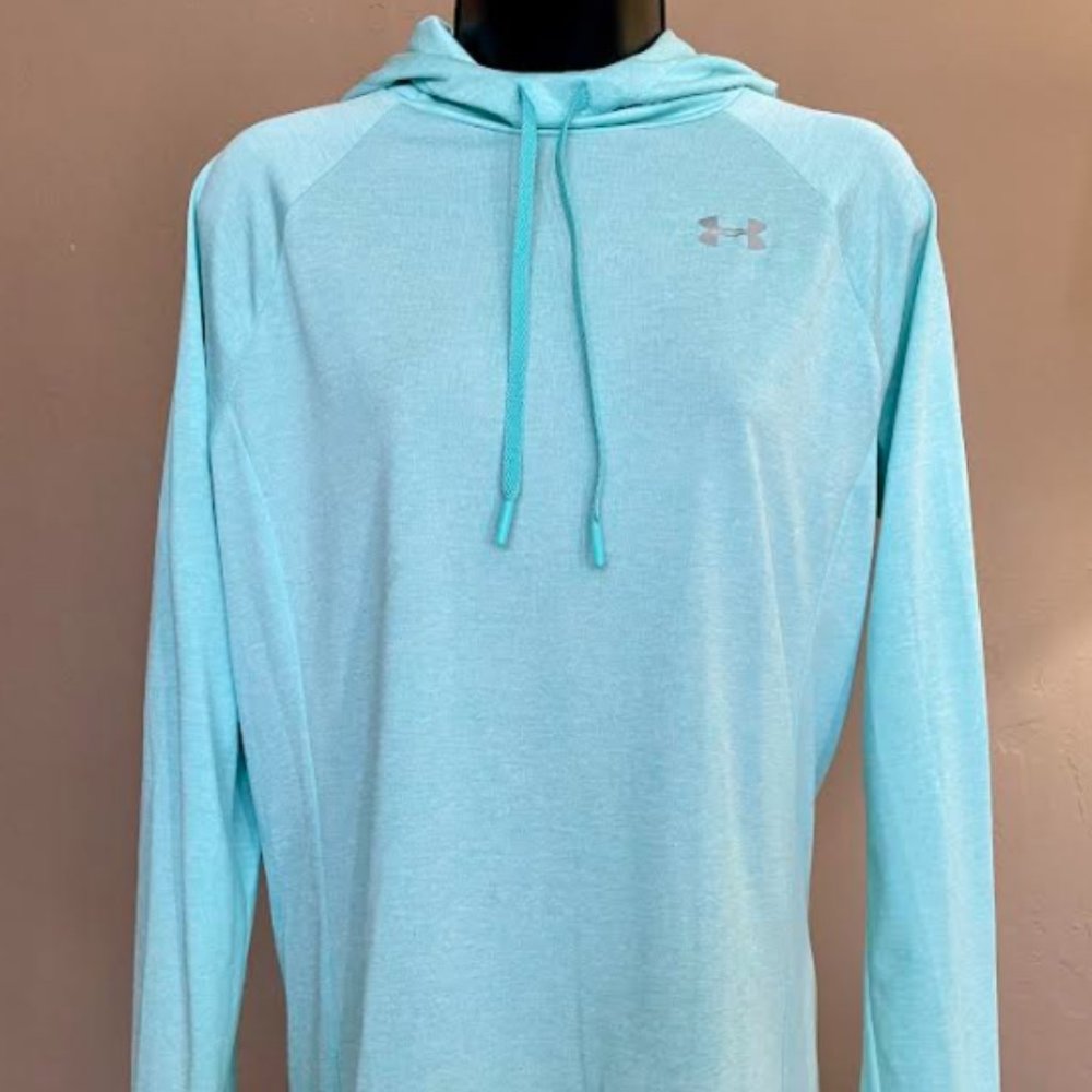 Under Armour Light Hooded Long Sleeve Top